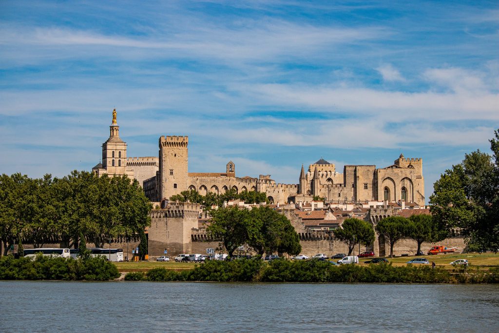 Ville fortifiée d'Avignon